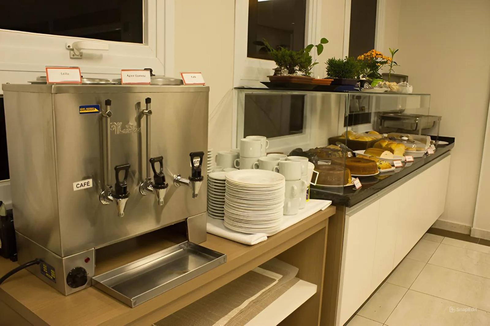Hotel Toyo Inn Boituva Eksteriør bilde